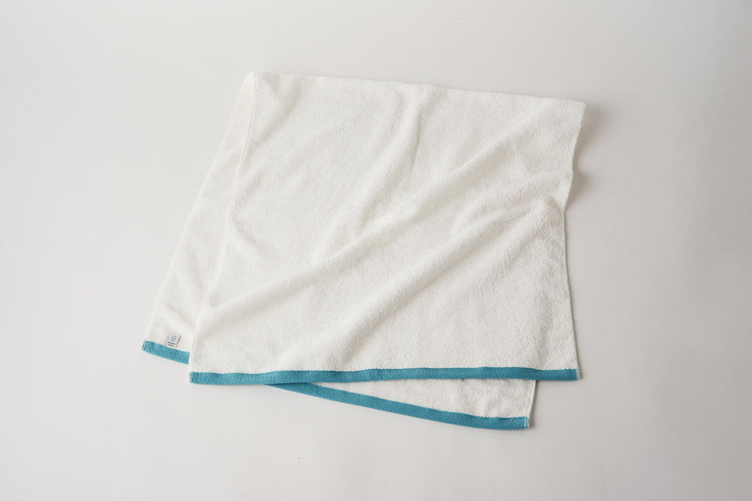 〈水とともに生きる 泉州タオル〉ウエノタオル エンジェル バスタオル