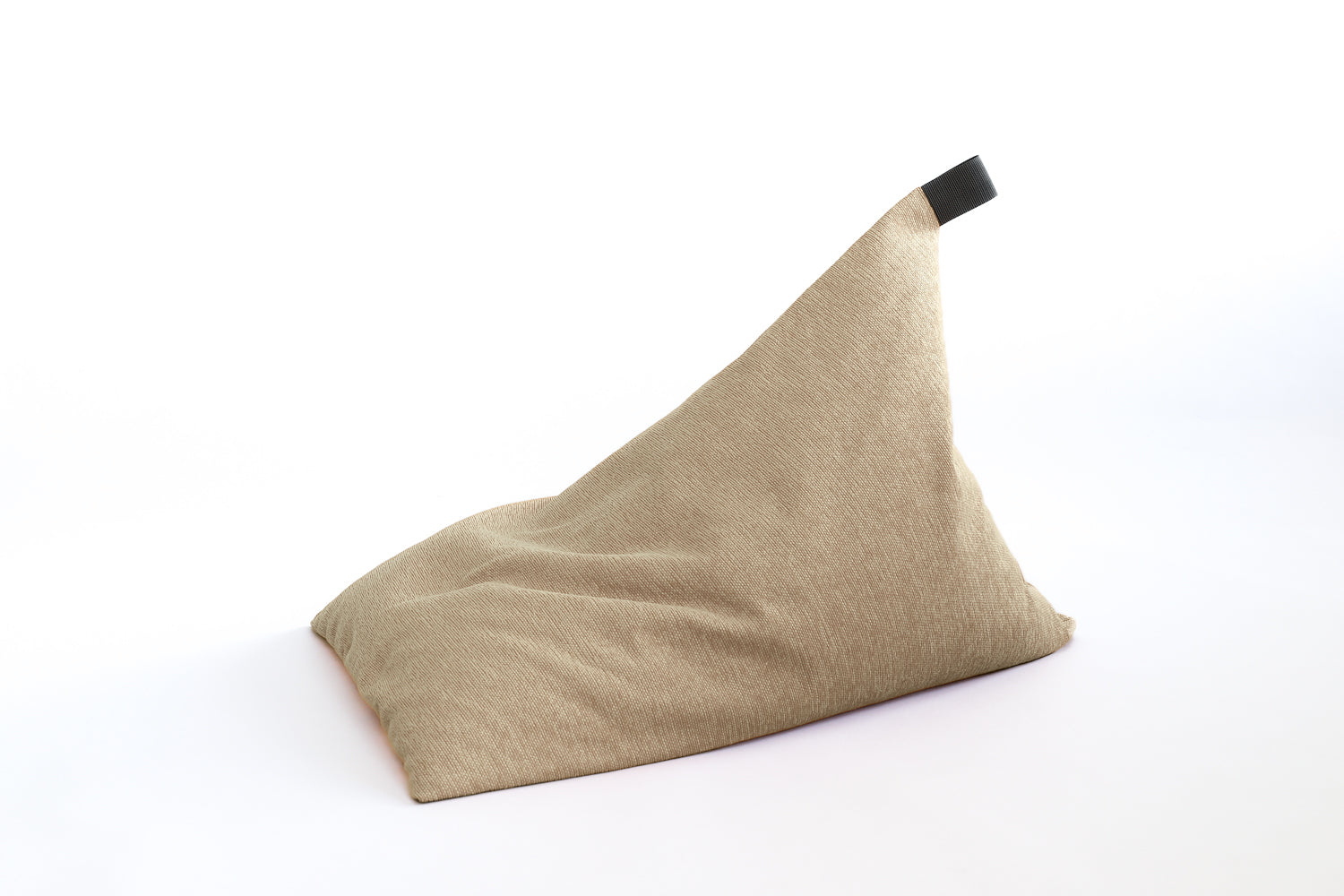 〈Daitou Shingu Kogyo〉tetra - CHENILLE Beanbag Lounge Chair, Regular Size