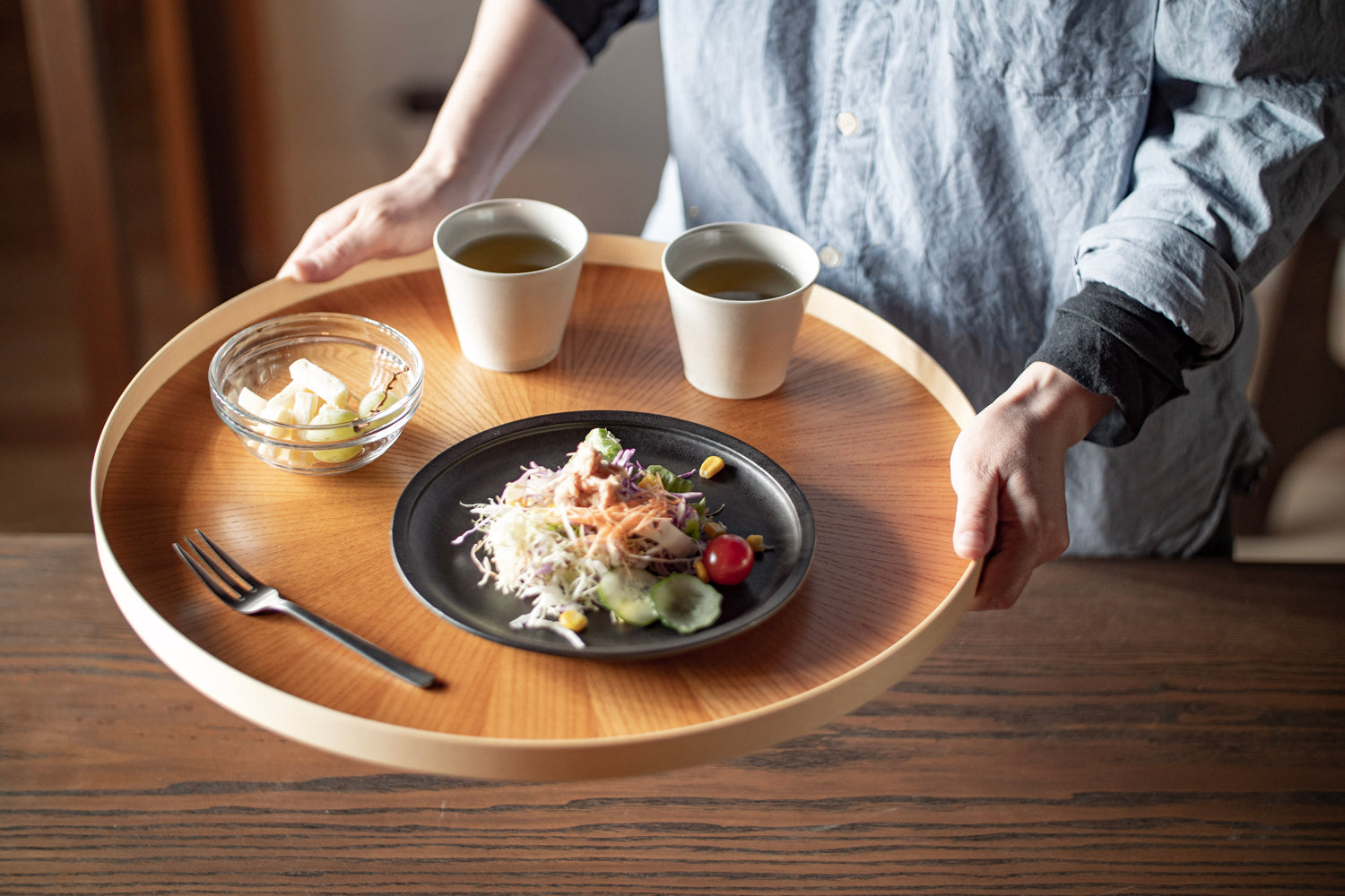 Round RAYS TRAY L Keyaki