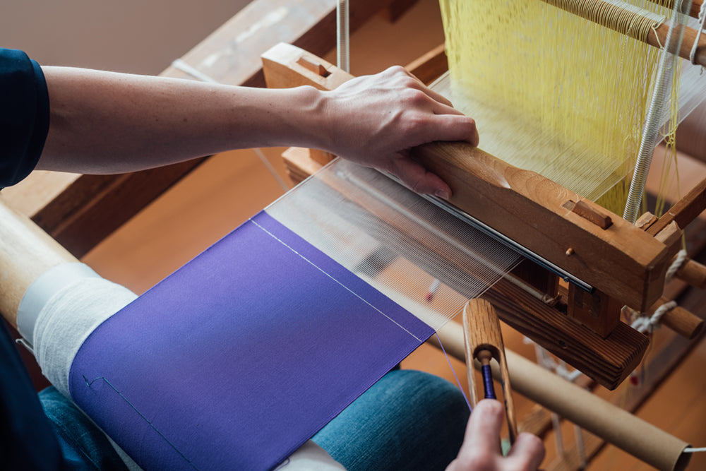 四千年の歴史を織る、現代に息づく美術織物｜清原織物・清原 聖司〈つづれ織り〉