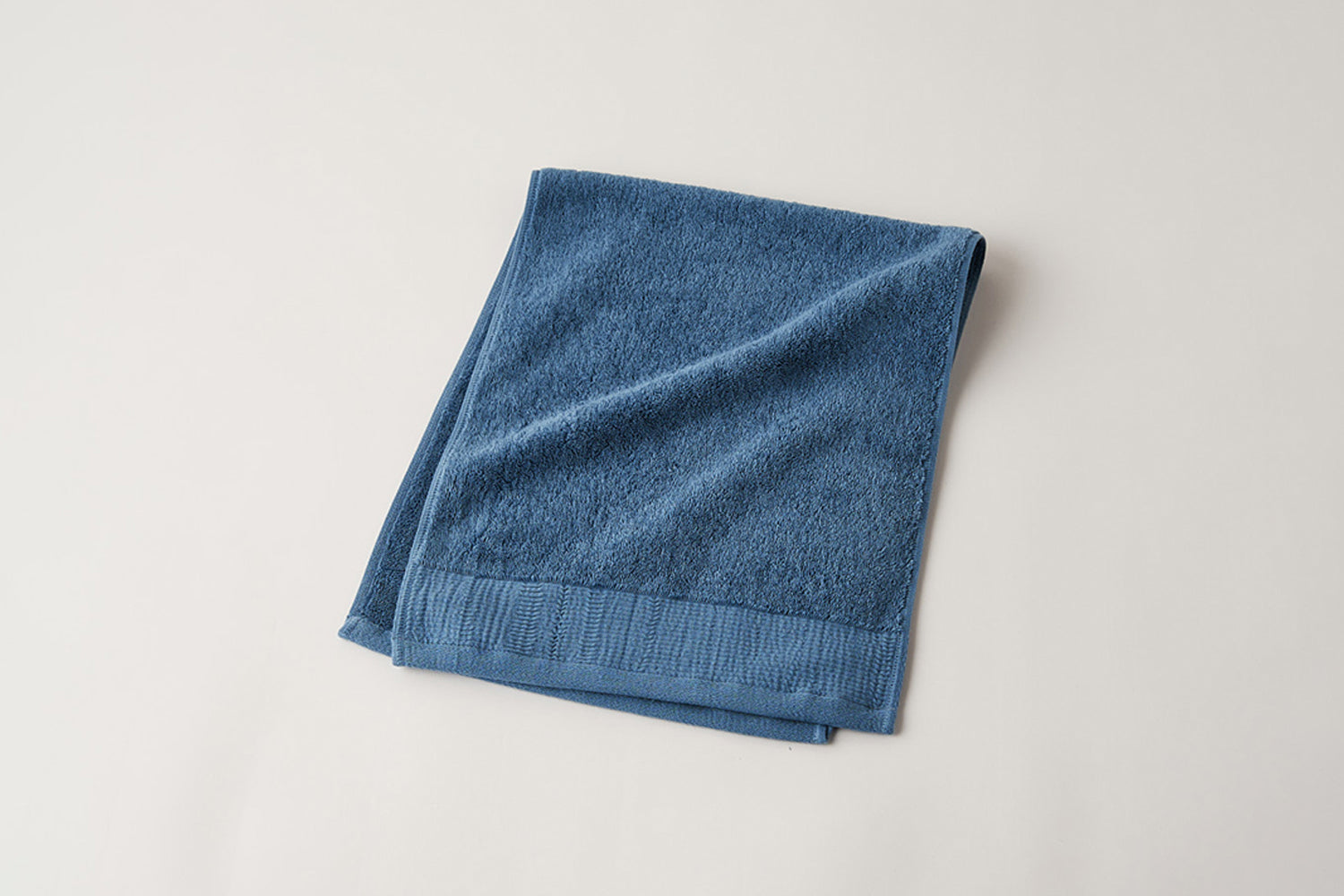 Harmonious Living with Water: Towels from the Senshu Region Roshichi Towel - Oasis Series Face Towel