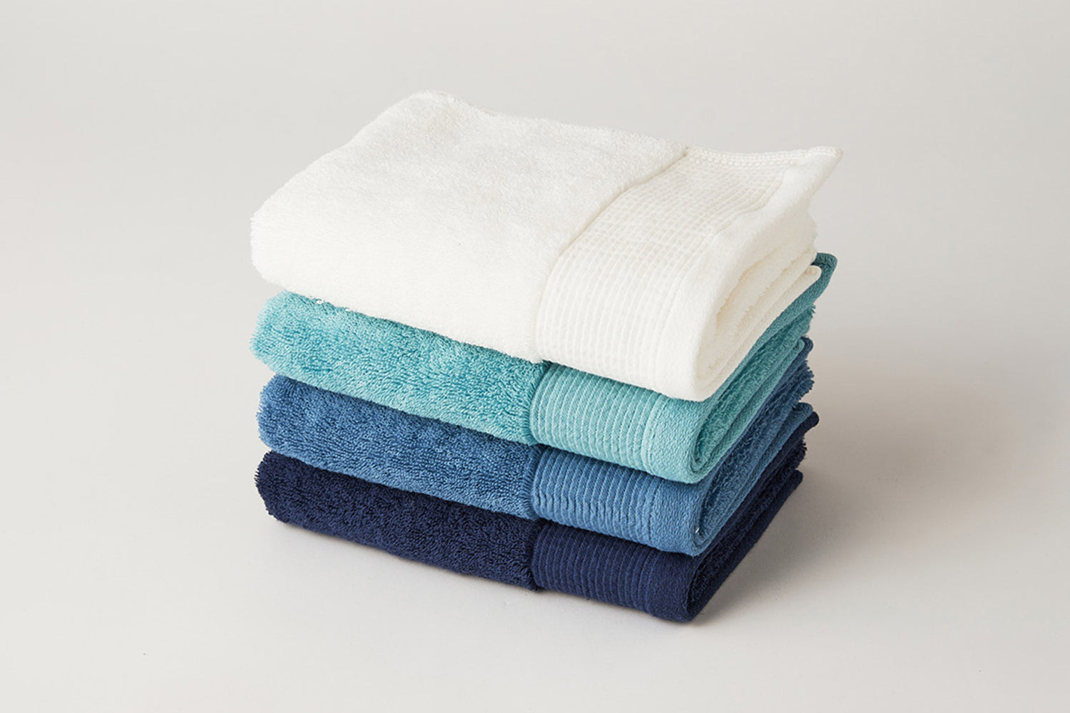 Harmonious Living with Water: Towels from the Senshu Region Roshichi Towel - Oasis Series Face Towel