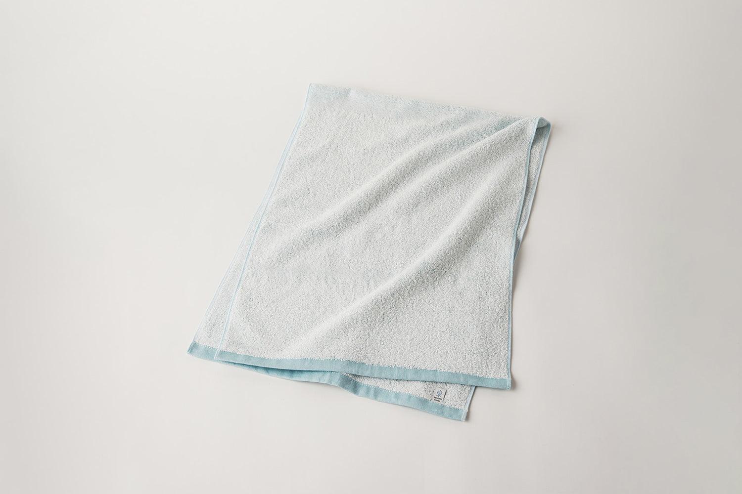 Harmonious Living with Water: Towels from the Senshu Region SHINTO TOWEL - Yukinone Series Small Bath Towel