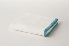 Harmonious Living with Water: Towels from the Senshu Region Ueno Towels - Angel Series Bath Towel