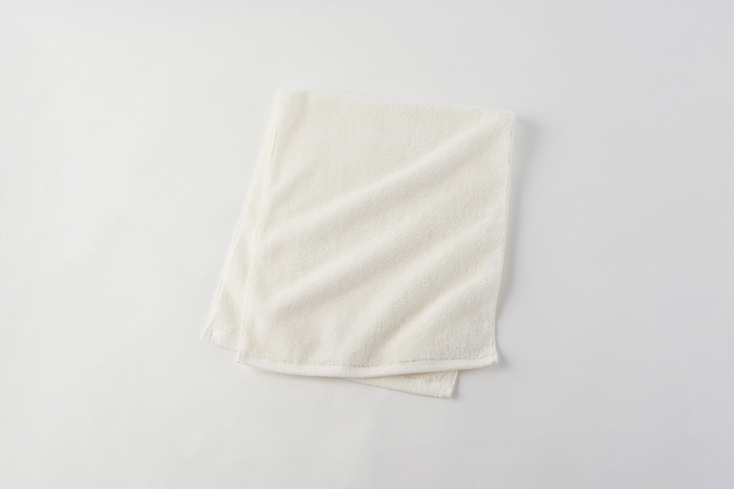 Harmonious Living with Water: Towels from the Senshu Region Ueno Towels - Angel Series FaceTowel