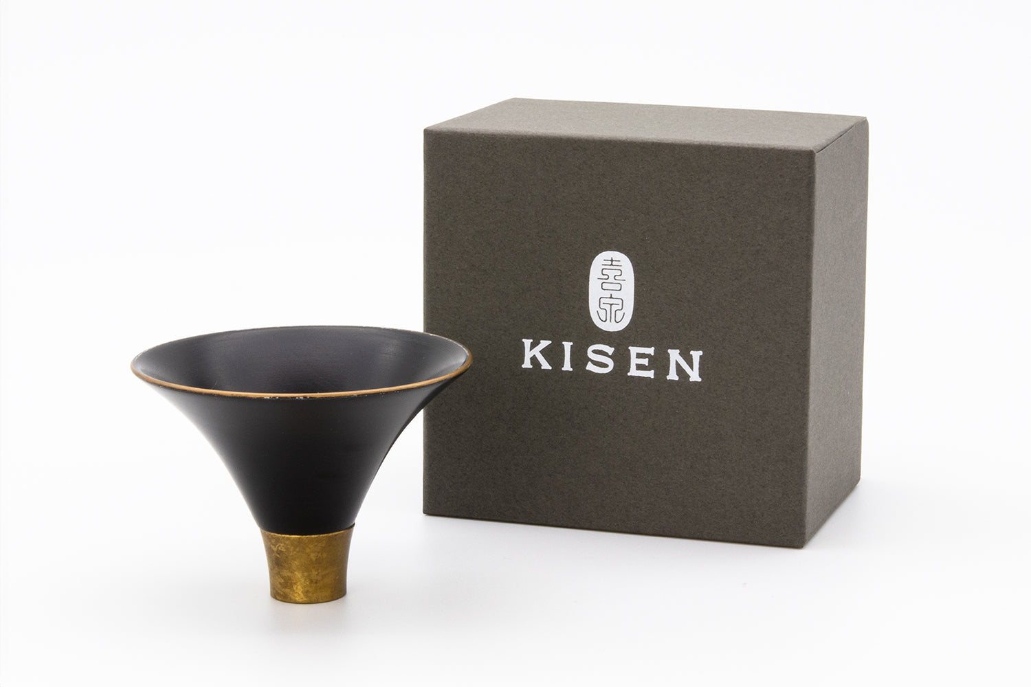 【KISEN】　Guinomi Sake Cup  FUJI Kurourushi