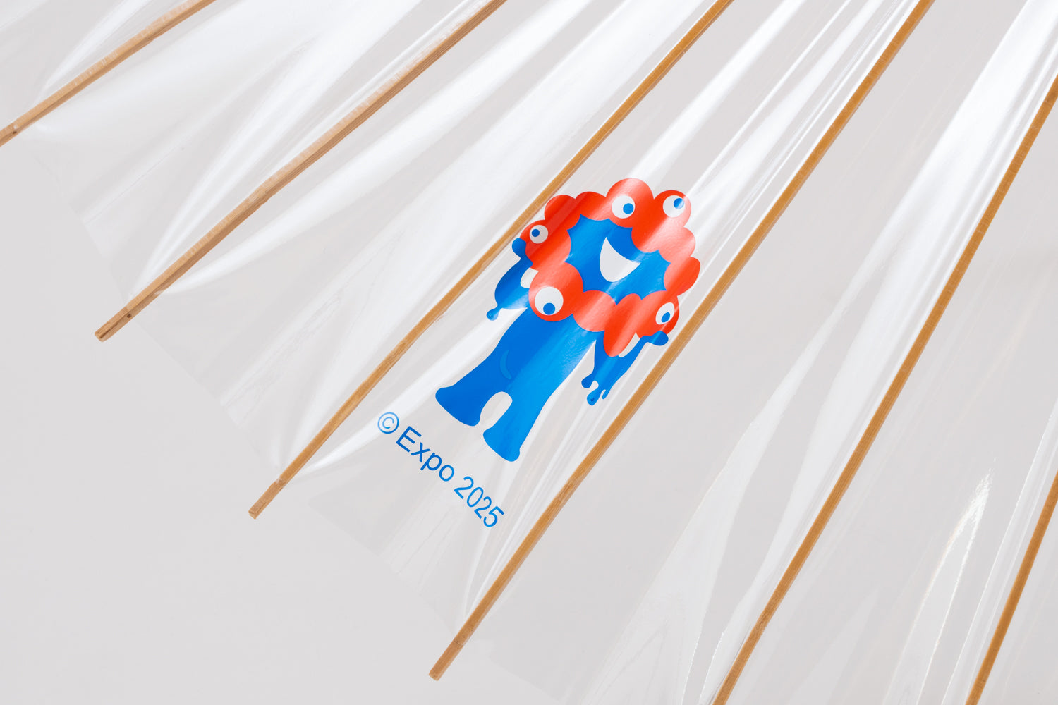 Limited Edition – Officially Licensed Product of Expo 2025｜Osaka-Kansai 
EXPO 2025 Vinyl Wagasa (Japanese Umbrella) "Myaku-Myaku"