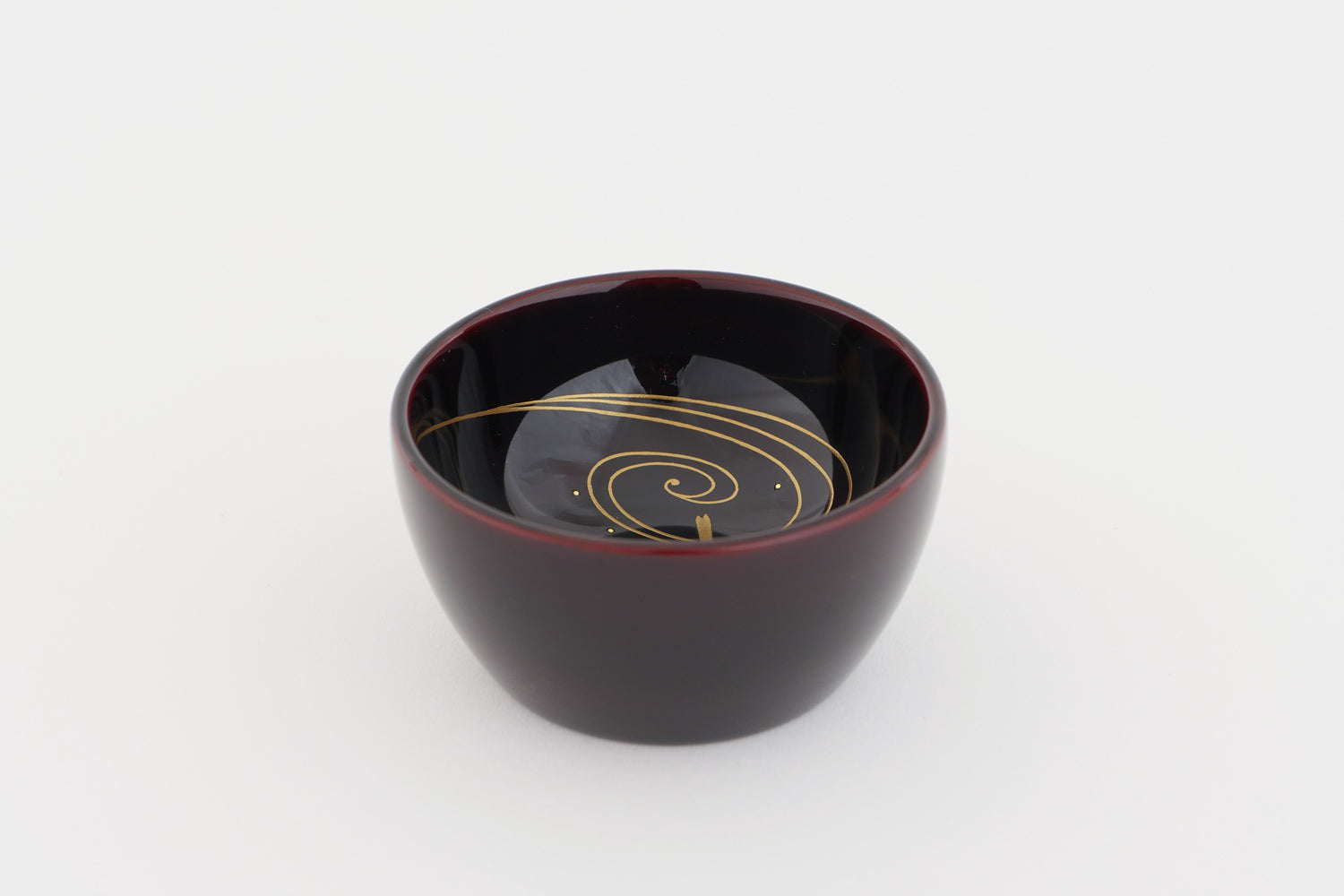 〈Wajima Lacquerware〉Guinomi Sake Cup Sou-Tame