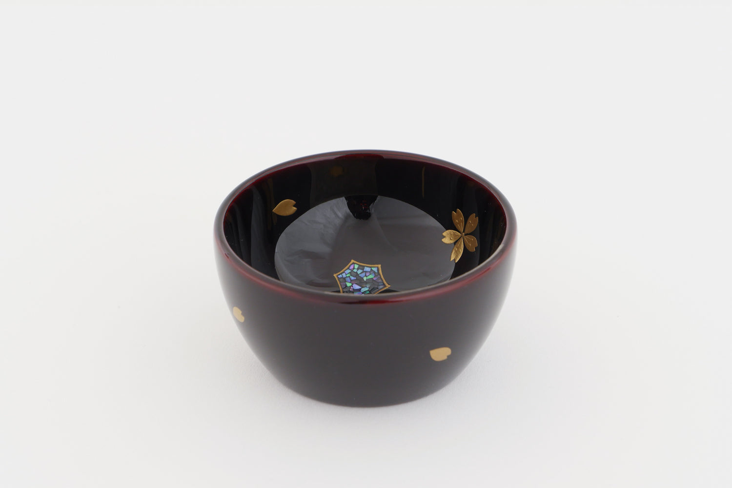 〈Wajima Lacquerware〉Guinomi Sake Cup Sou-Tame