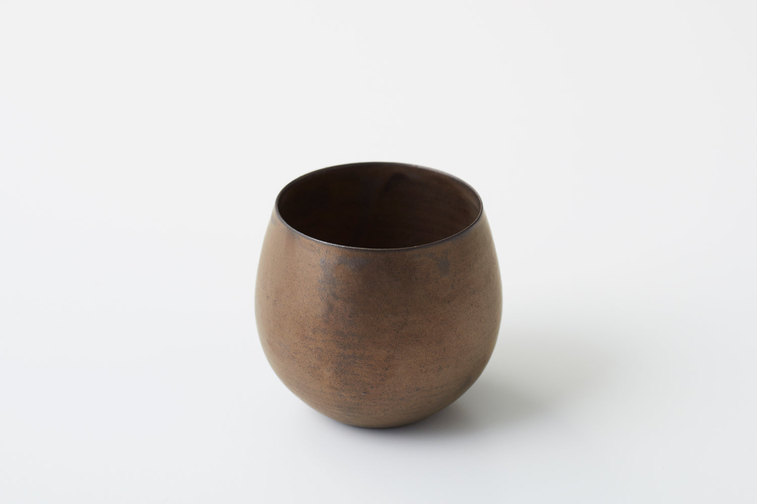 <K+> RUST BLACK BOWL (Small)