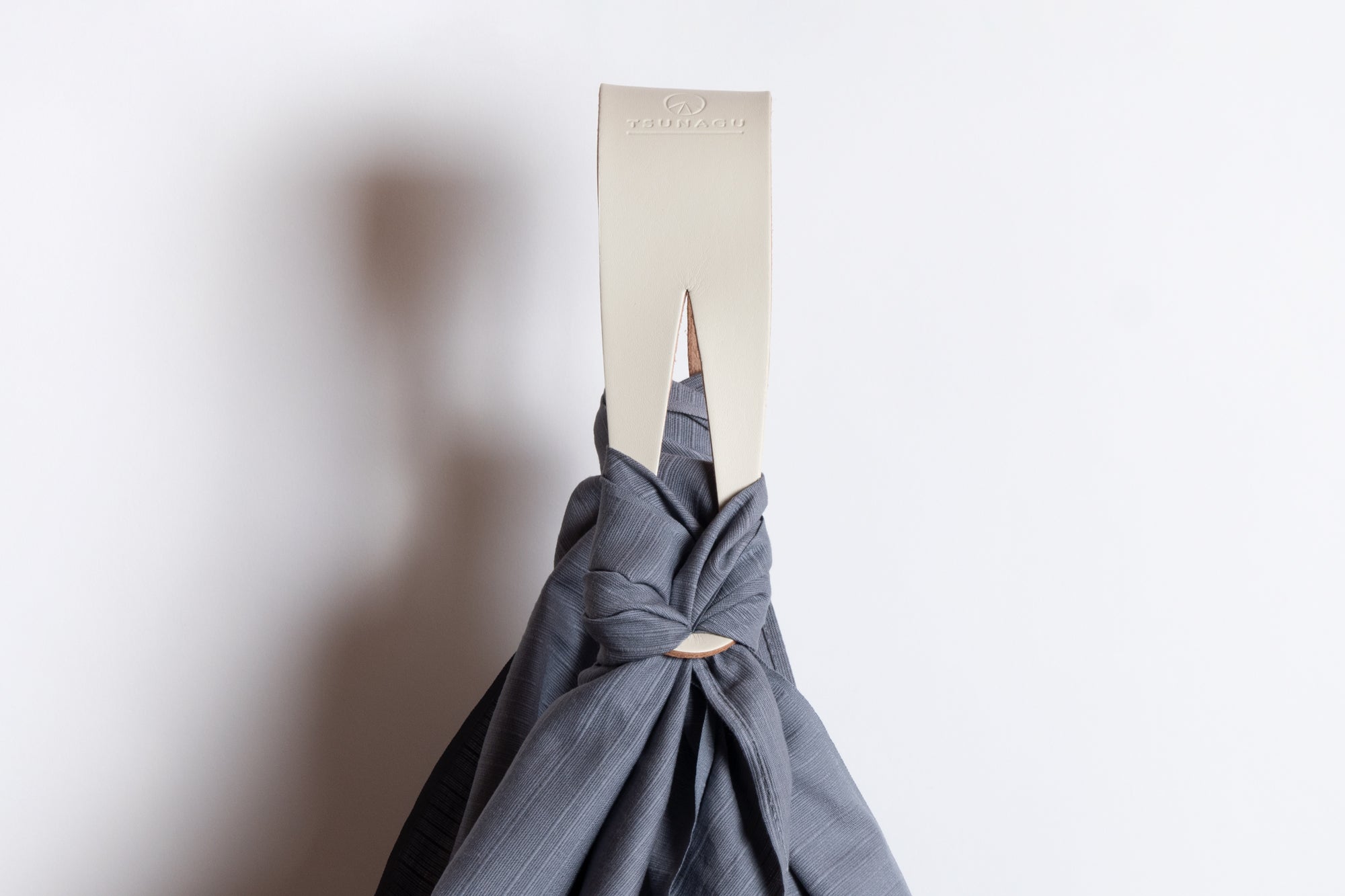 Kotonowa Furoshiki  Tsunagu Hand Series 32