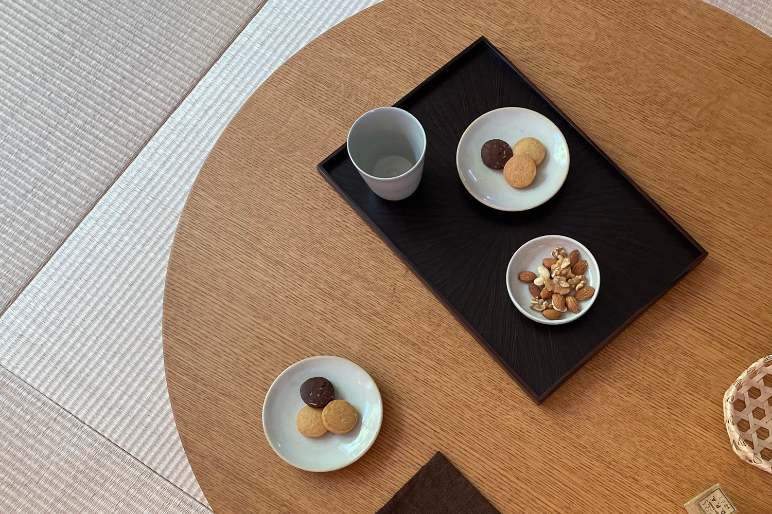 Rectangle RAYS TRAY Ebony