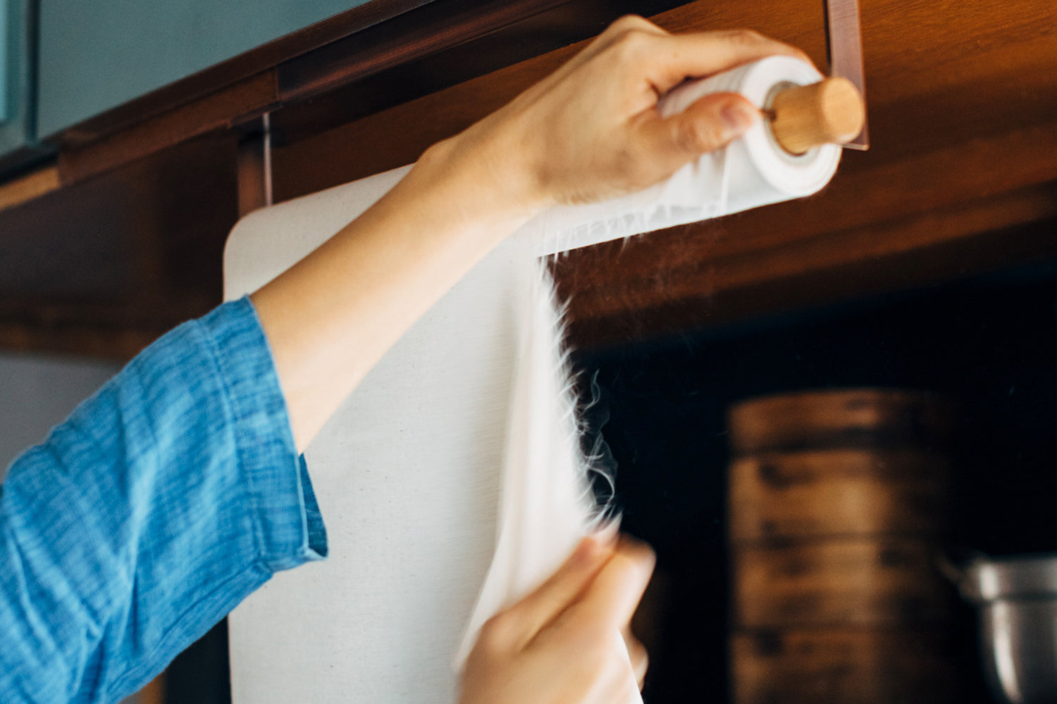 〈SaSaSa〉 Kitchen Roll Holder