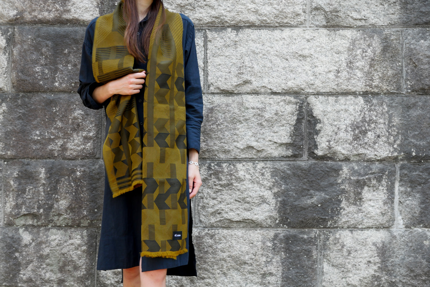 Karami-Ori Geometric Stole